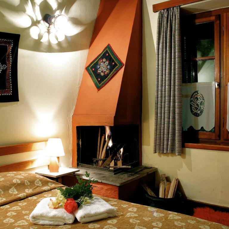 Hotel Galaxias เมทโซโว ภายนอก รูปภาพ